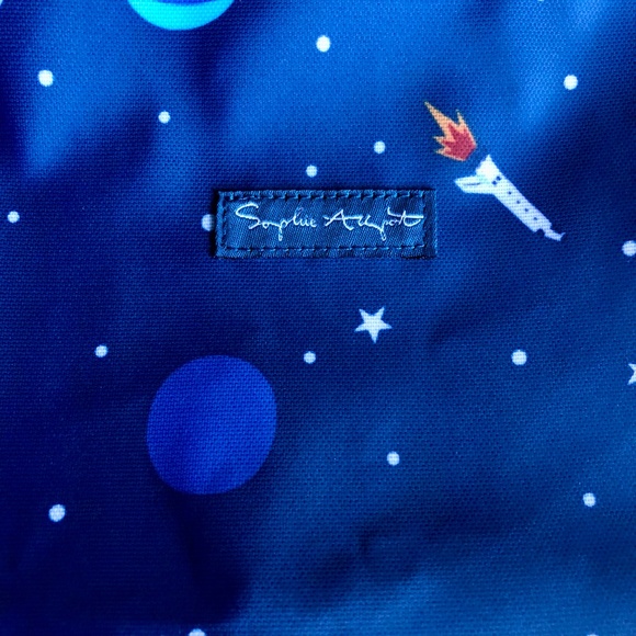 New Space Kid's Oilcloth Wipeable Apron - Picture 2 of 2